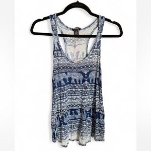 Rue21 Blue and White Elephant Print Tank Top